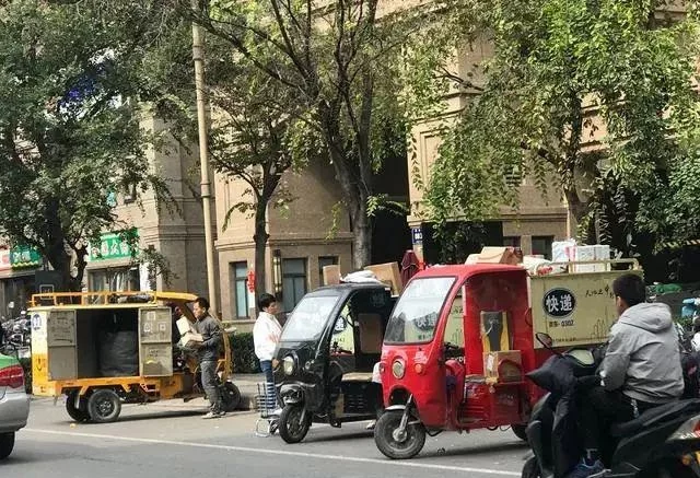 全国多地快递不送货、快递拖欠工资、倒闭？