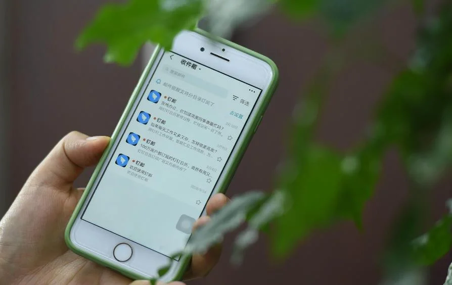 以违规考勤为由辞退职工情形①:为了工作互换打卡,虽属违纪但不严重 11 以违规考勤为由辞退职工情形①:为了工作互换打卡,虽属违纪但不严重