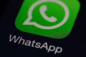 钉钉CEO上任首改：禁用微信办公是否触碰劳动法红线？